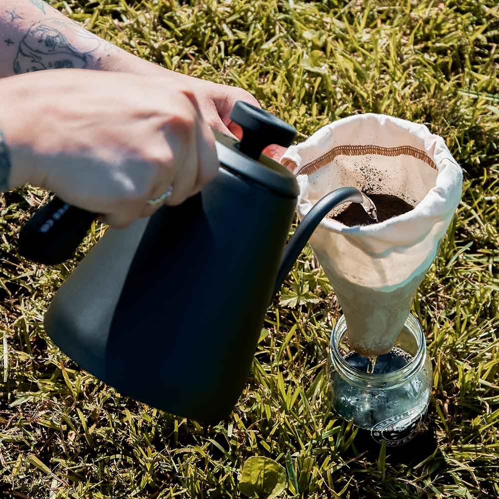 Using the Death Wish Coffee Etched Mason Jar to brew coffee on the go.